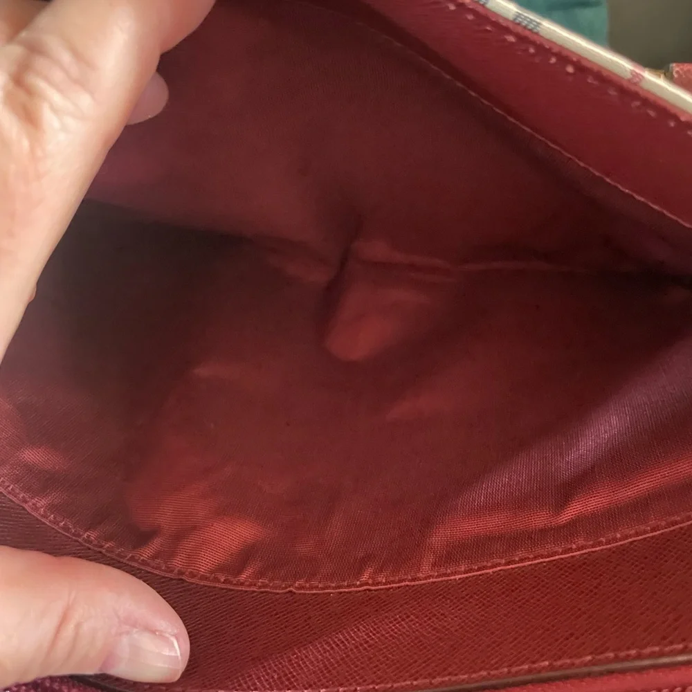 Burberry bag - Picture 8 of 13